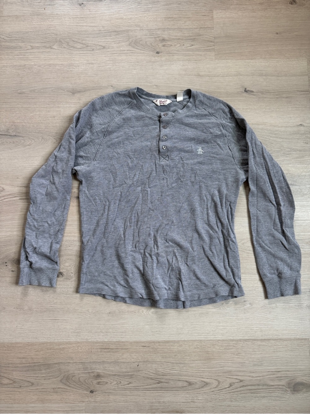 Vintage Original Penguin by Munsingwear gray waffle knit thermal henley shirt